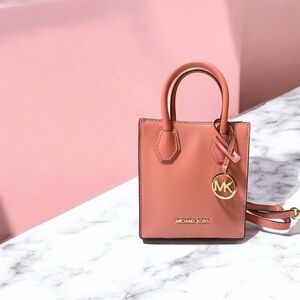 NWOT Michael Kors Mercer Extra-Small Pebbled Leather Satchel in Pink